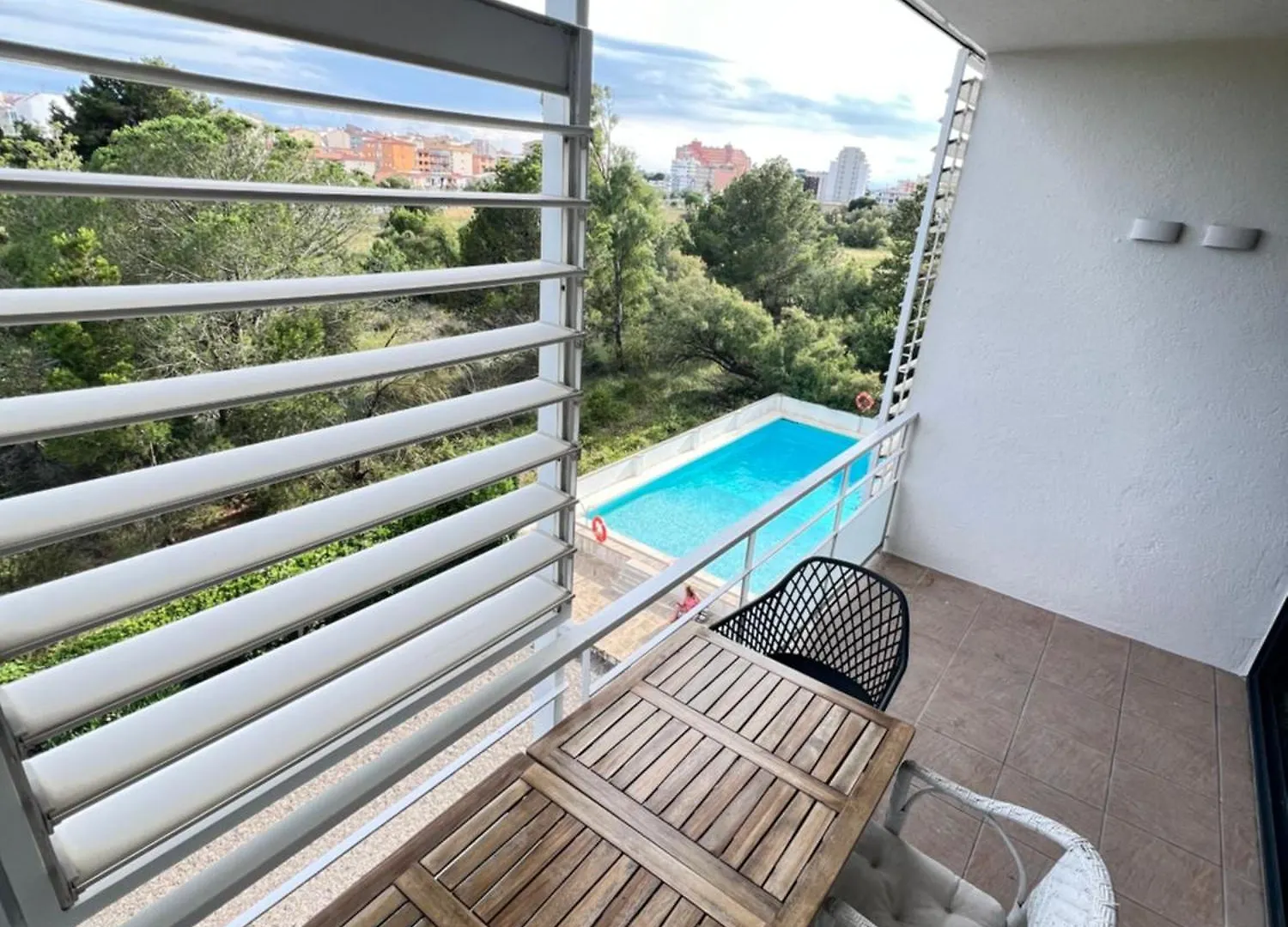 3 Room Apartment, 500M To Beach, Swimming Pool, Nice Terrace location